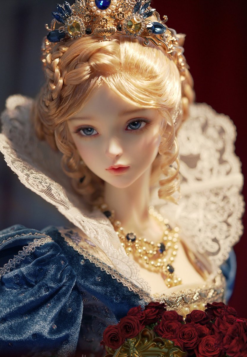 dollshopeden's tweet photo. ドールの世界は、いいですよ❣️❣️❣️🎠👑🏰✨

#ドキュメント72時間

お店側の立場でいつも思う事は、
「ドールも魅力的だけど、
お客様たちも魅力的✨」

なぜでしょう。

皆、心に自分だけの世界を持っていて
ドールを通して
それを見せてくれるからじゃないかと

番組を通して
それが見えた気がして https://t.co/NJZDAyWV5X
