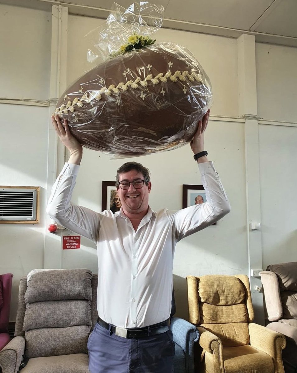 HertsAbility's tweet image. Have an eggcellent Easter! Wishing you all a crackin' time this Easter bank holiday from our CEO Sean Lawrence and the rest of the Herts Ability team! 🐣🐣🐣

#HappyEaster #EasterWeekend2023 #DontWorryBeHoppy #NoBunnyLikeYou #ThatsAllYolks #HertsAbility #Charity #FamilyTime