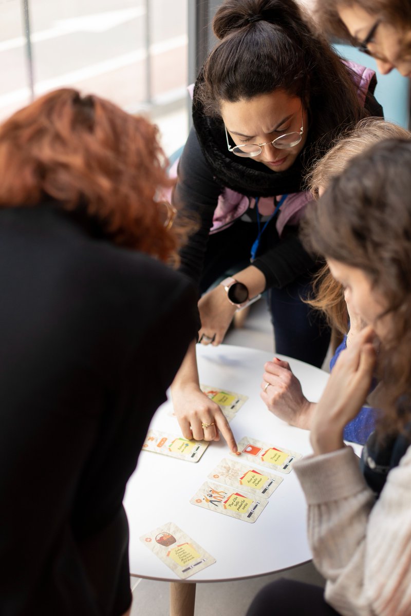 GHUMondor's tweet image. #Escapegame 🔓 Dure énigme à résoudre pour les professionnels de l'hôpital Henri-Mondor... 🔐 Ont-ils réussi à sortir de Bulle à temps ? Eux seuls le savent 👀 Un escape game #tabacologie rondement mené 👏👏
@APHP @respadd @MoisanstabacIDF #teammondor