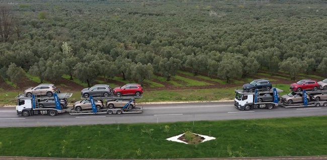 sevdaturkusev's tweet photo. Türkiye başardı! #togg 
TOGG'da sevkiyatlar başladı. Fabrikadan katar katar çıkıyor. Maşallah 🧿🤲🏻 https://t.co/qMmz3H9735