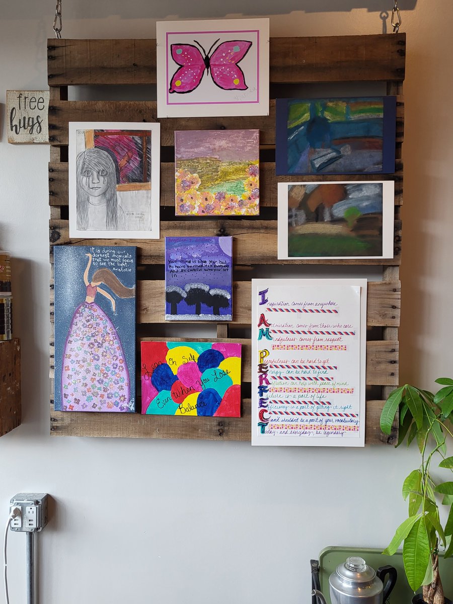 twshstl's tweet photo. Wow! A huge thank you to @espressoSTL for not only sharing our mission, but for showcasing the beautiful artwork our clients created. Community partnerships, relationships, make all the difference. Learn how YOU can make a difference at https://t.co/i48Ad6ULSb https://t.co/e4g53HaSZG