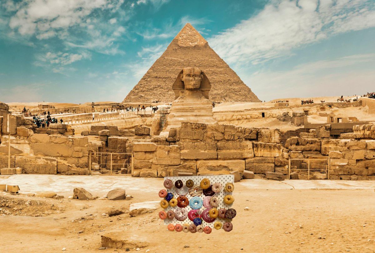 YeagerDonutWall's tweet photo. You are more than halfway there. Sending donut love from the Great Pyramids of Giza, Egypt. #NVLeg https://t.co/KBtPDHsiWZ