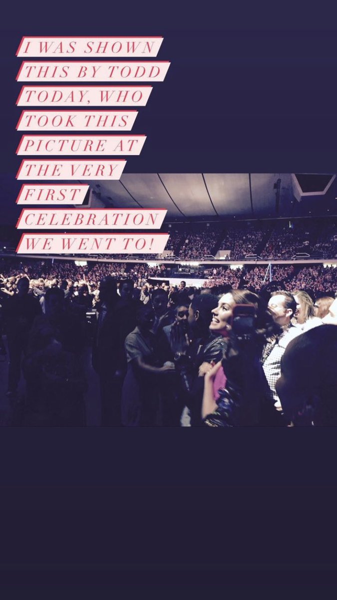 📸| Daisy Ridley via Instagram Story. 

"Todd me mostrou isso hoje, que tirou essa foto na primeira Celebration que nós fomos!"