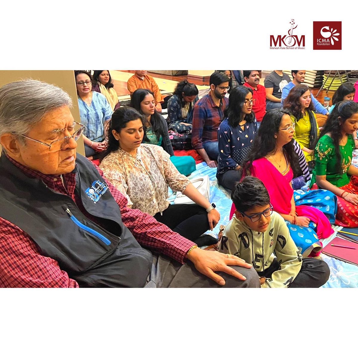 maheshmkale's tweet photo. One note at a time! #ICMARevolution 
#Detroit  #MKSM #LetsSaReGa #Workshop 

New Jersey &amp; Charlotte, see you soon! 

#ICMRevolution #HindustaniClassicalMusic #IndianClassical #TeachingMusic #MaheshKale https://t.co/t2Uk7yi50m