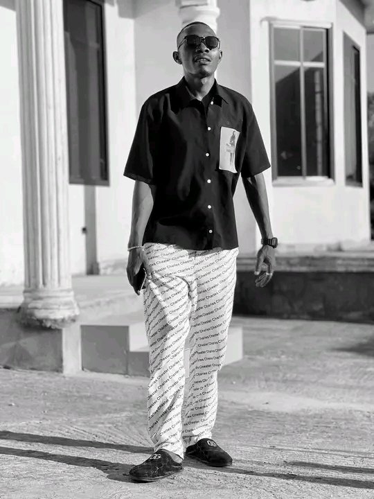 PesiGraphics's tweet image. I see Lights comin. 🙏🏽