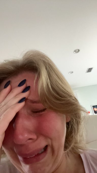 JUST HEARD ABOUT THE NEW REY MOVIE https://t.co/y0lBeVLWof https://t.co/kUPVqvsUTi