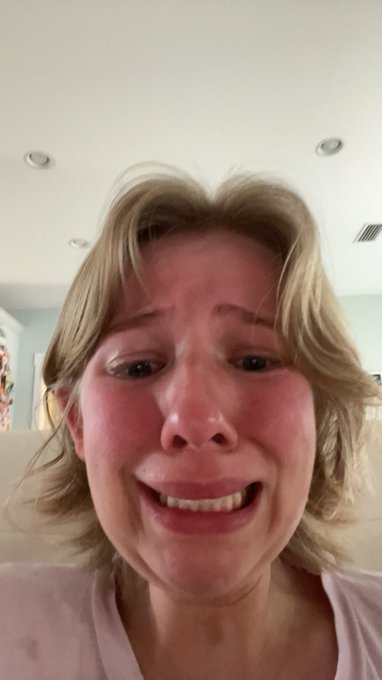 JUST HEARD ABOUT THE NEW REY MOVIE https://t.co/y0lBeVLWof https://t.co/kUPVqvsUTi