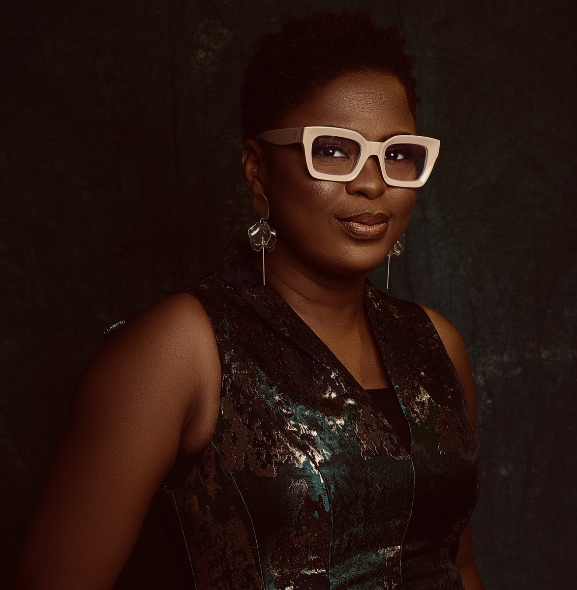 toyin_ajilore's tweet photo. I once rejected a fully funded MSc scholarship to go study abroad. A THREAD.

During my NYSC, I got a fully-funded scholarship to pursue a Master's degree in South Africa. It was at a university reputed within top 5 in South Africa and holds a strong brand in the world. https://t.co/IISsk9XGcu