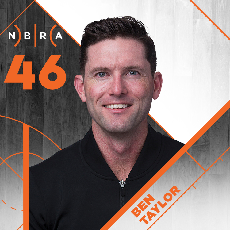 OfficialNBARefs's tweet photo. TONIGHT
โฐ 8:00 PM ET
๐ @memgrizz at @bucks
๐ #15 Zarba, #46 Taylor, #17 Sterling
๐บ @nbatv
#NBA #NBAReferees #MEMvsMIL #GrindCity #FearTheDeer https://t.co/8AJZrWH25n