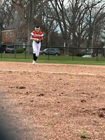 DHSPioneersSB's tweet image. Coach took a couple hours to enjoy the victories yesterday, and then started thinking about starting lineups for next week. Three days off seems like too much. 
#softball #alwayswork #nevernotatit #dearborn #dhs #dhssoftball #KeepGoing #workhardplayhard #highschoolsoftball