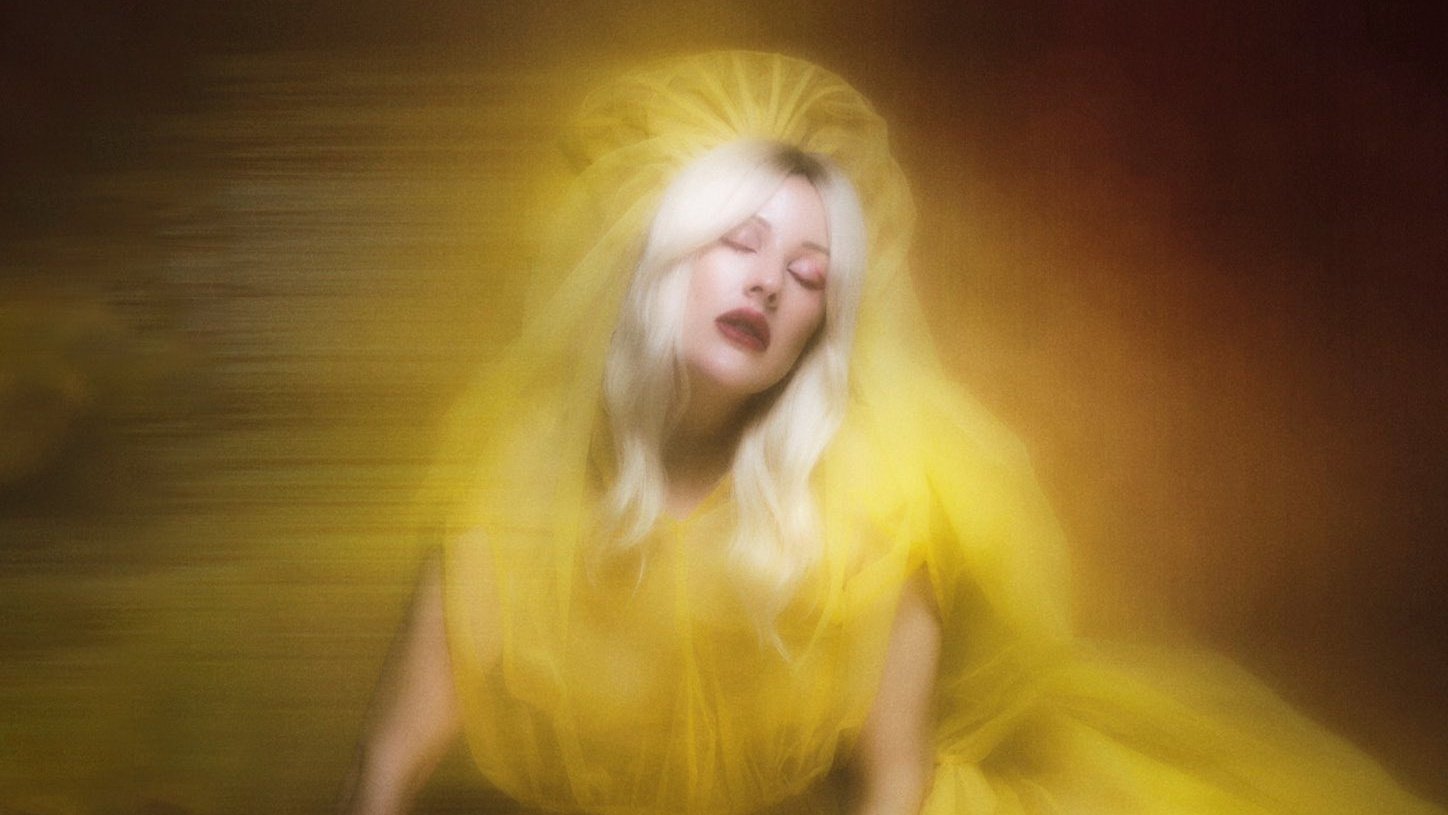 Ellie Goulding Charts on Twitter ".NME gives 4/5 stars to 'Higher