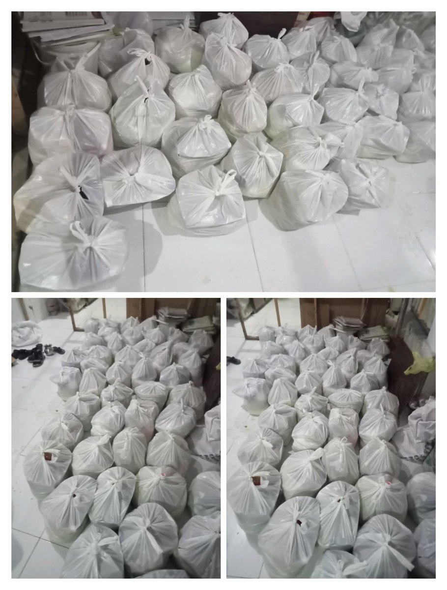 OfficialSachal's tweet photo. Alhamdulillah today we have distributed 50 bags of Rashan among needy families of Sukkur.InshAllah we will serve more in upcoming days.
#helpneedyones 
#TogetherWeCan
@HaqAbro1 @Alijoyo @saeedsangri https://t.co/z9aDI0227I