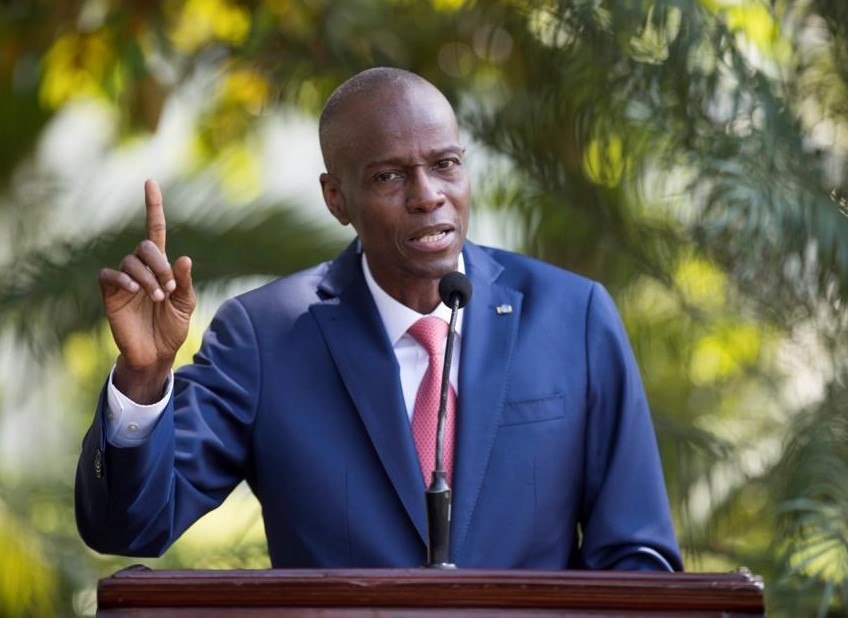 martinejmoise's tweet photo. Asasen yo sou pouvwa yo toujou...#Ayiti ap kontinye mande yon tribinal penal entènasyonal menm jan sa te fèt #Liban lè yo te asasine Premye Minis #RaficHariri. #JISTISPOUJOVENELMOISE https://t.co/llwH2fvE5f