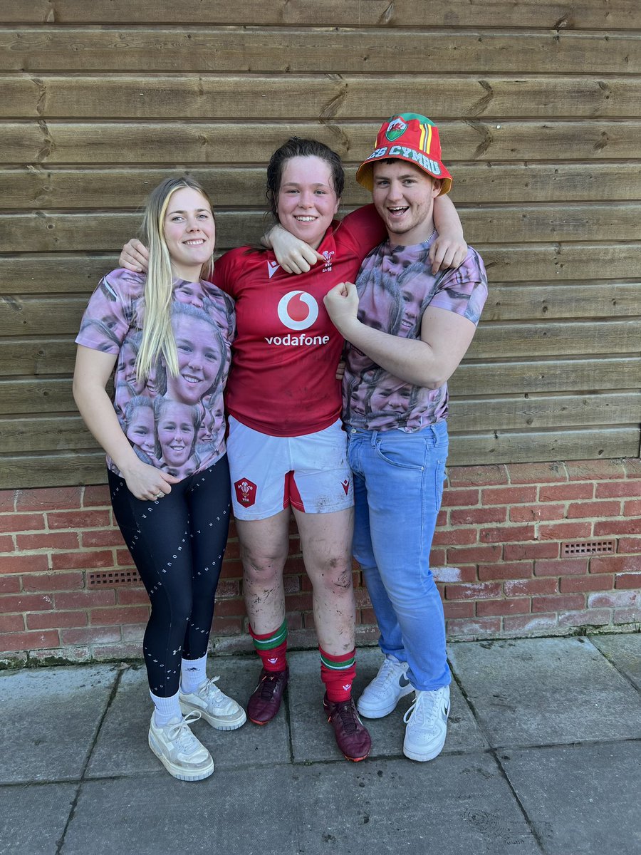 So proud to be Welsh today. #futuretalent And I think Maisie #6 loved seeing herself on our T-shirts today 🤣@WelshRugbyUnion #HERstory #U18SixNations