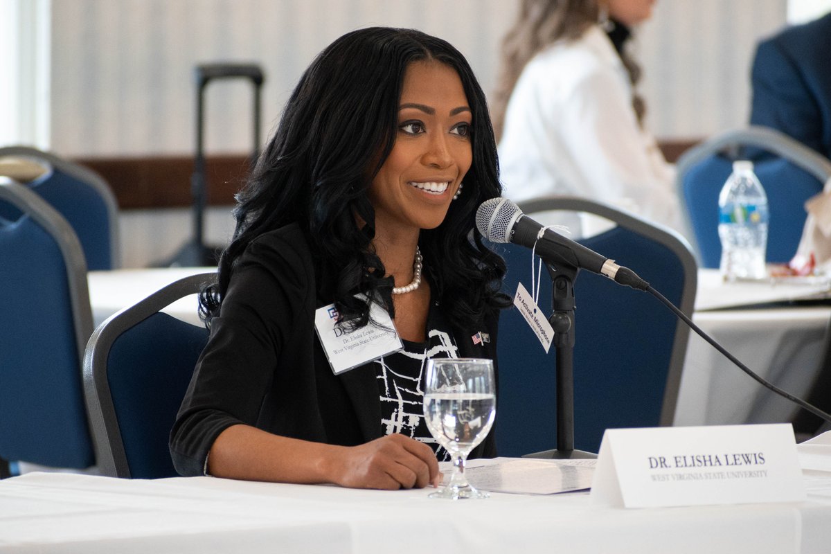 Hunt_Institute's tweet photo. How can WV best prepare students for succeeding in #HigherEd and meeting workforce needs? Thank you, Dr. Elisha Lewis of @WVStateU and Dr. LeAnn Johnson of @ShepherdU, for sharing your insights, and to @kkcaseman of @ThinkKidsWV for moderating. #WVLR23 https://t.co/k3KyqGxrCI