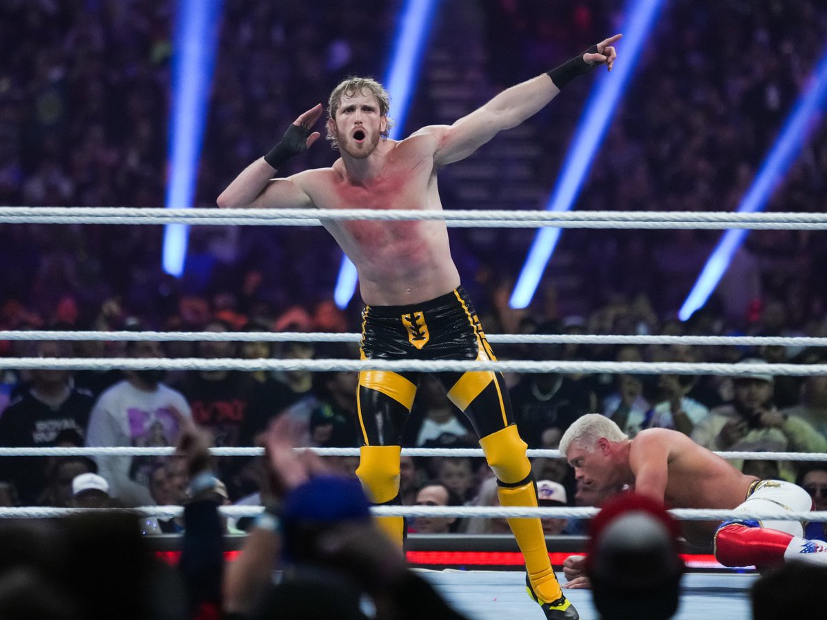 YTBoxingShow_'s tweet photo. 🚨🚨 | Logan Paul is rumoured to have re-signed with the WWE https://t.co/Sd6MRNee0q