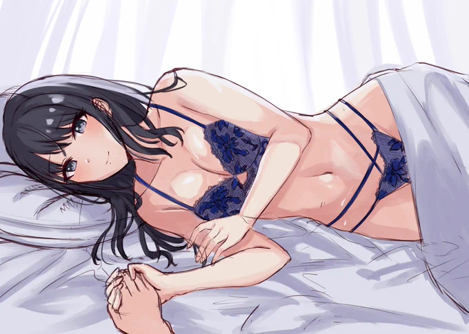 朝チュン灯織 