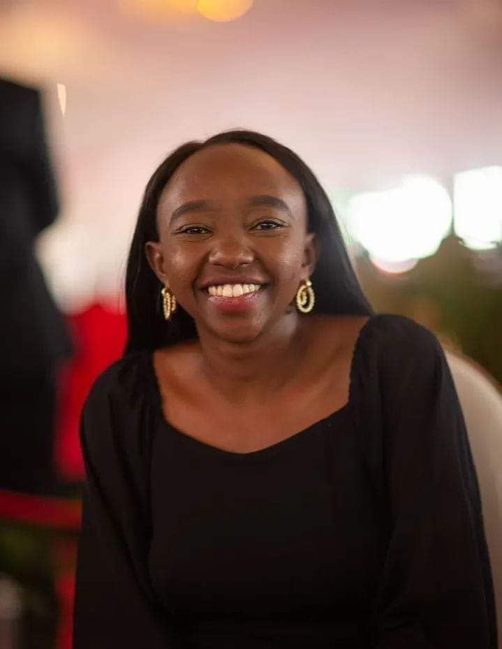 Mbithe_Mulinge's tweet photo. Who is the most beautiful daughter?

Retweet for Winnie Odinga

Like for Charleen Ruto 

| Mombasa | Jalang'o | Good Friday | Botswana | https://t.co/enZYTZkKef