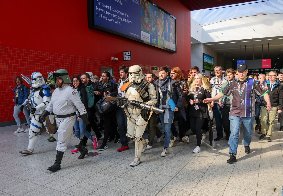 ukgarrison's tweet photo. Celebration 2023 is in full swing. Wifi communication is being run by the Jawas, so postings are a bit slow, but we are getting there!!! #StarWarsCelebration #makeawish #ukgarrison #501st #StarWars #Disney #StarWarsCelebrationEurope #SWCE2023 #OneGalaxyOneGoal https://t.co/7efGeYI6dk
