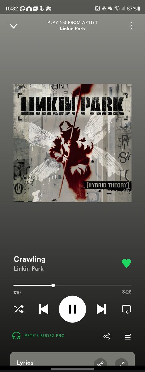 Jetwashing patio in the sun whilst reliving teenage years tunes. What an album this is! #LinkinPark #HybridTheory