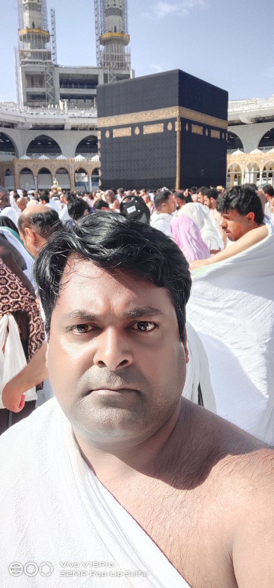 SaeedShaikh_'s tweet photo. Allah ka shukar hai aaj bahut time baad umrah karne ka naseeb hua, alhamdolillah https://t.co/q9TpvuTUpE