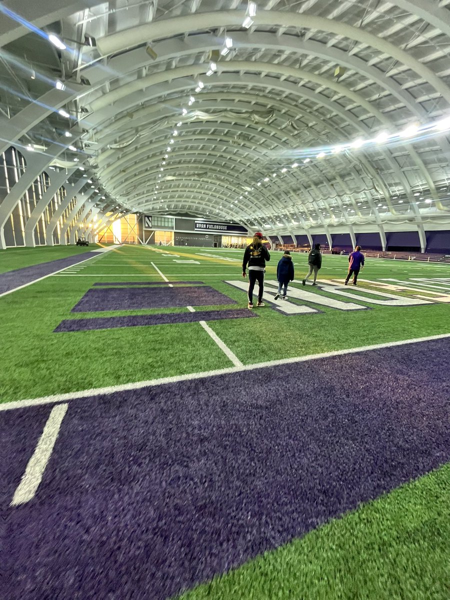 Had a great time at Northwestern this morning for spring practice ! @THESHOWfootball @NUFBFamily @BDPRecruiting @MJ_NFLDraft