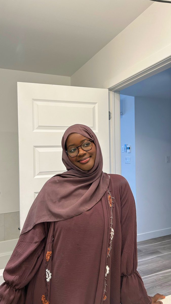 ajacoumba's tweet photo. Bientôt la nouvelle collection pour Eid ♥️🥺 https://t.co/y8ELB7ij3X