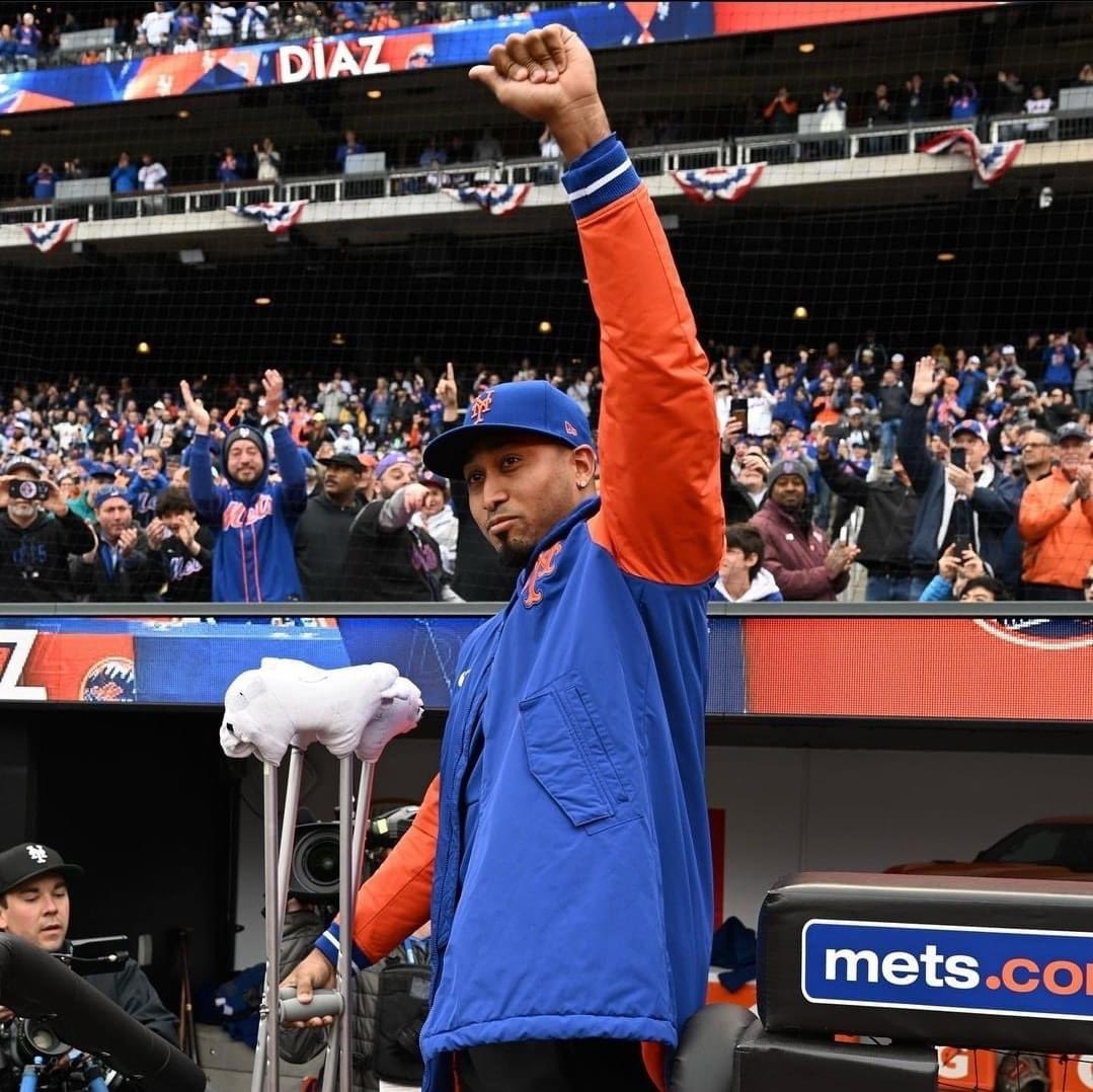 Thanks <a href="/Mets/">New York Mets</a> fans the best 💙💙🧡🧡 Great Win #LFGM