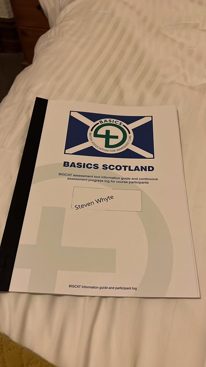4.30am start, flight to Shetland and straight into PHEC course! Great first day with a super supportive Faculty and fab group of Doctors and Nurses to work along side. Day 1 complete - day 2 let’s be having you!  #BASICS #PHEC