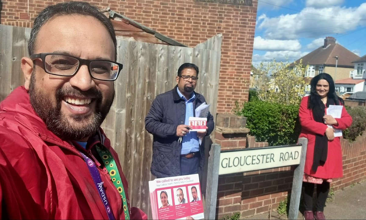 A great session on the doorstep in #CauldwellWard today. We had lots of great conversations with residents. 🌹 

Labour On Your Side. 

Your #Cauldwell Action Team are; 👇🏽 
facebook.com/story.php?stor…

#Bedford #Labour  #ServingOurCommunity #CommunityMatters #LabourDoorstep