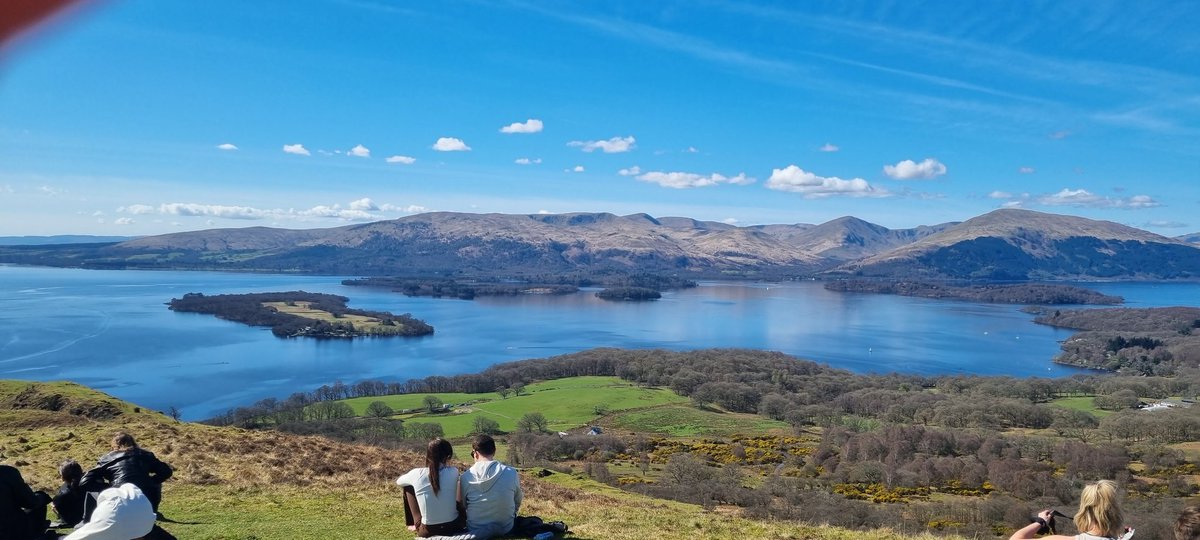 Beautiful Loch Lomond this Easter 🏴󠁧󠁢󠁳󠁣󠁴󠁿