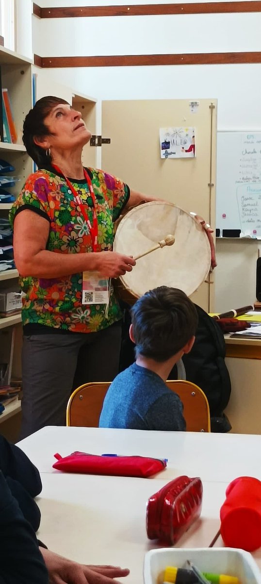 fmsperpignan's tweet photo. FESTIVAL À L’ÉCOLE : Diana Baroni a passé du temps avec les élèves de l’École Jean-Jacques Rousseau (classe de Madame Lacube).👏
Retrouvez la pour le concert Mujeres, samedi 8 avril 17h dans l’Église des Dominicains. @MairiePerpignan #perpignan #eveilmusical #musiquesacree https://t.co/c7Uy8tymGo