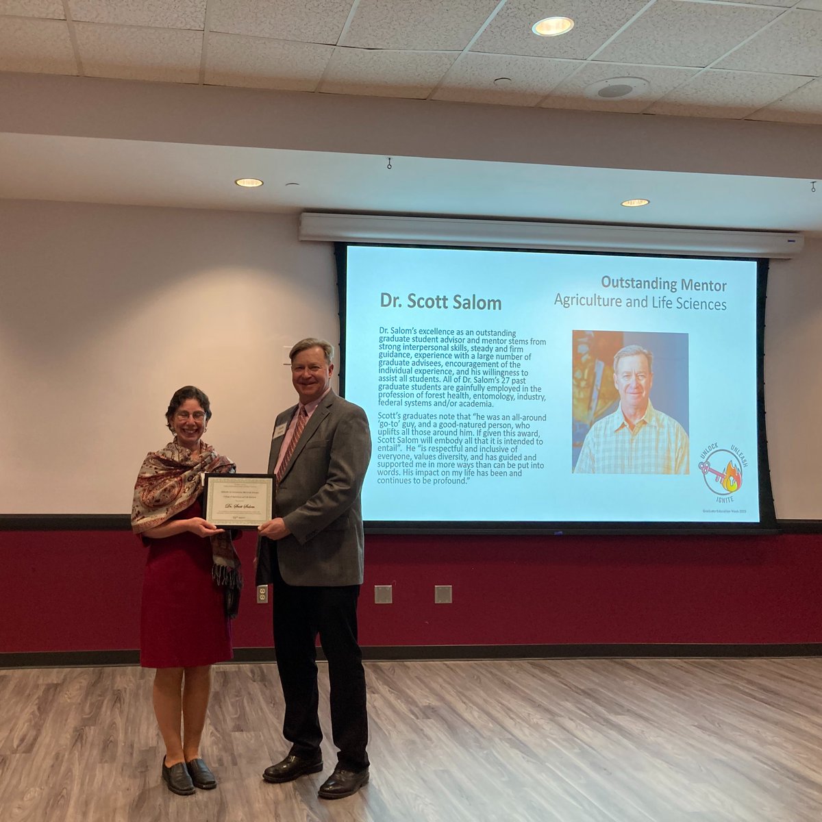 Please join us in congratulating Dr. Scott Salom who last week received the 2023 Outstanding Graduate Student Mentor Award from the Virginia Tech College of Agriculture and Life Sciences. Salom has been a fantastic mentor to 34 graduate students and counting! 🥳