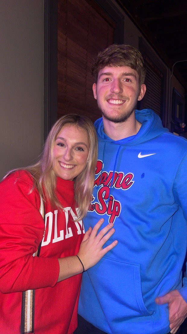 Lori Gilbert tweet media