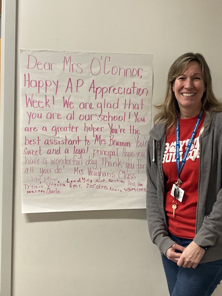 We are thankful to have this amazing AP @MsOConnor33 join our staff this year. We appreciate you at BES !@BaysideBulldog @vbschools #BetterTogether #lovevbschools @CathyBrumm