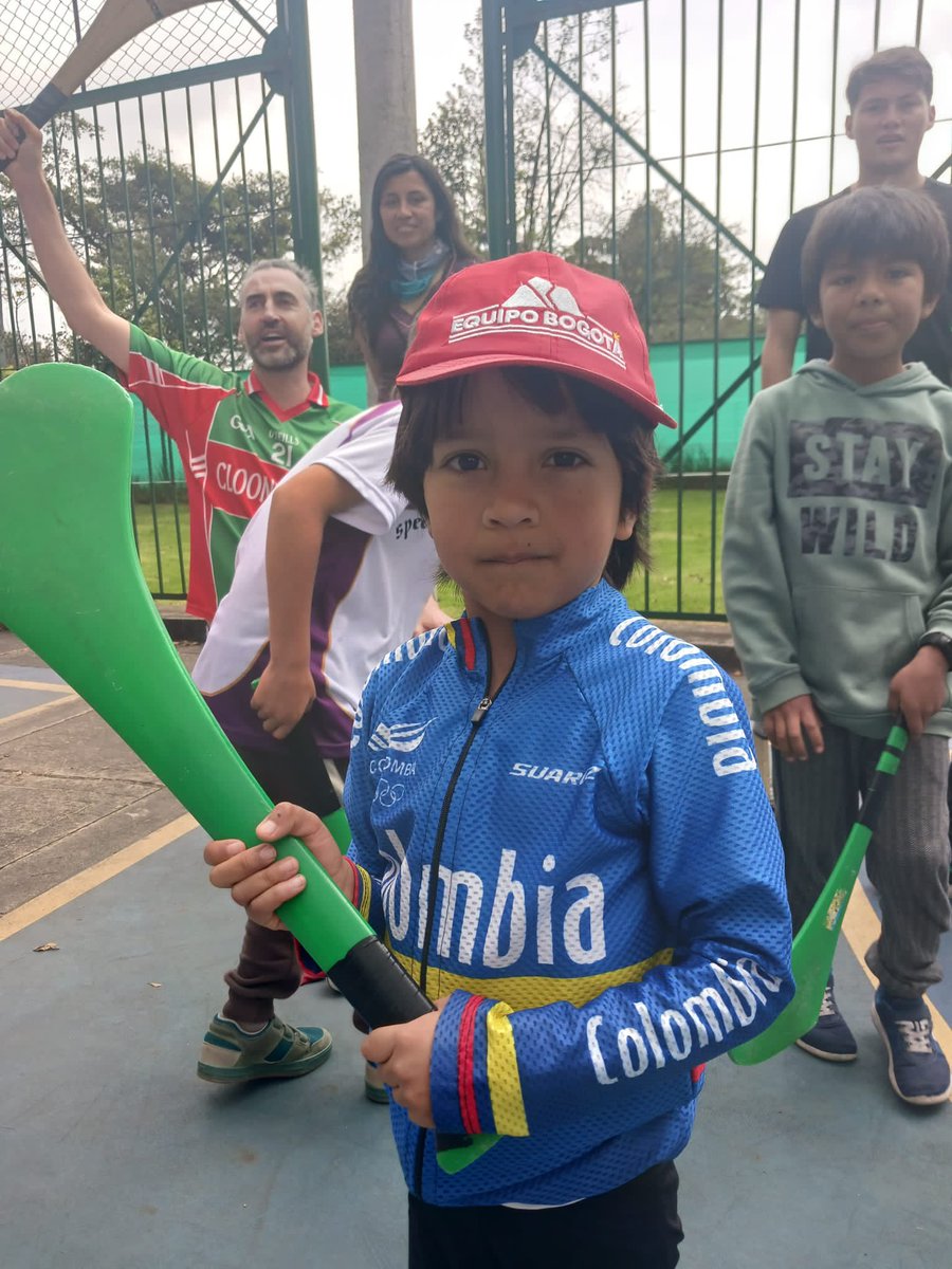 BrennanEoin's tweet photo. A first ever official GAA training session in Colombia 🇨🇴 attracted a 50 strong contingent, with the aim of setting up a club in Bogota. A great start to an exciting week with @GoGaelic &amp; @IrelandColombia https://t.co/VSjbmKr2eM