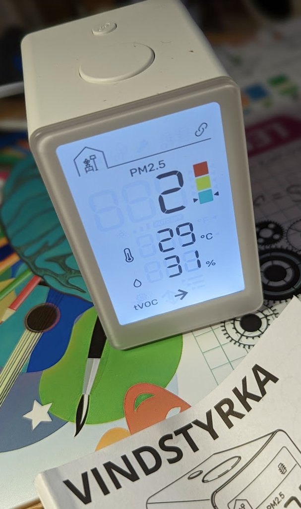 papsl's tweet photo. Ikea Vindstyrka - senzor kvalitete zraka. Reset (štirikrat na hitro tipka "connect") in je že v povezan z Home Assistant :)
https://t.co/dxBEukGXZ1 #Ikea #Vindstyrka #HomeAssistant https://t.co/D7PBom2E7A