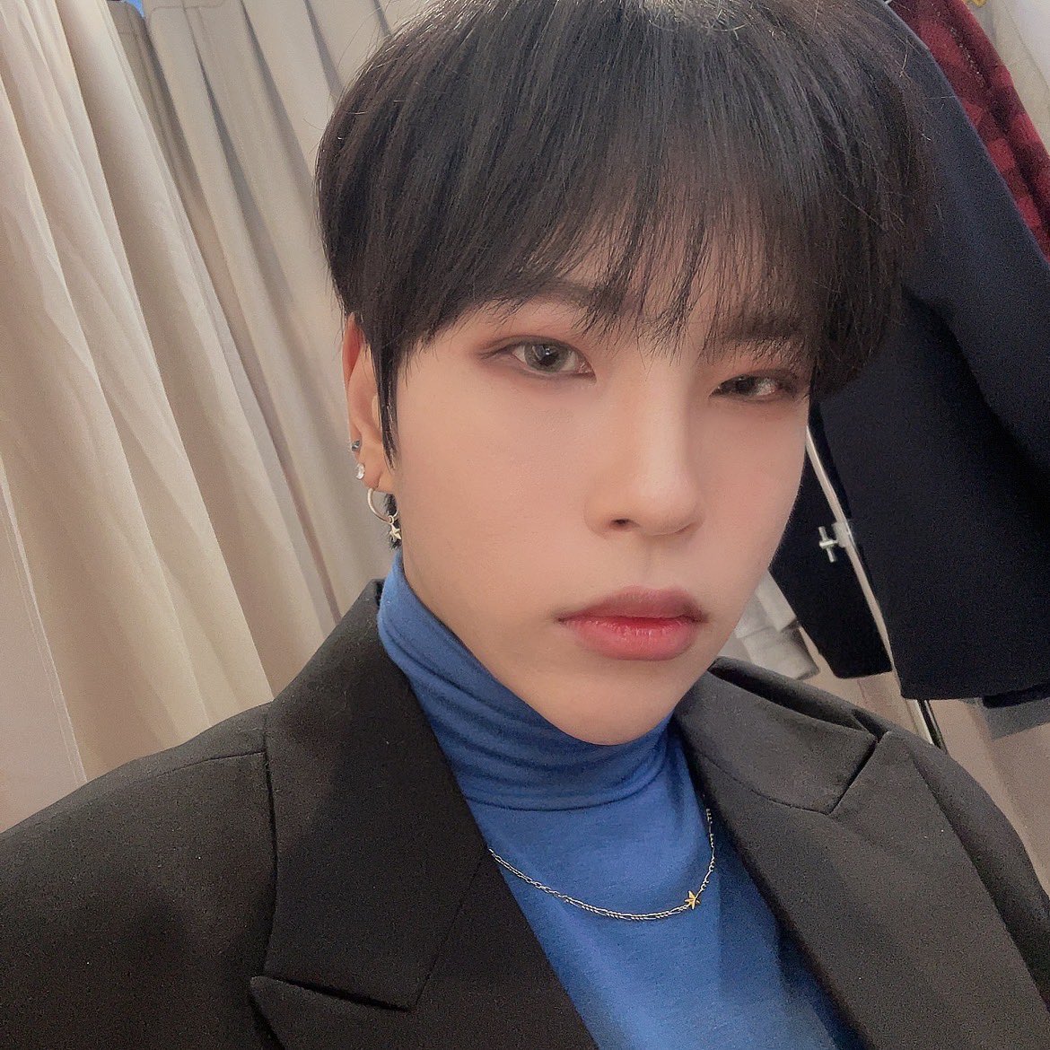 ncus_jp's tweet photo. 내일 추억돋게 해줄테니까 꼭 오기 🙂🙂
안 오면 후회할지도 몰라 🙃🙃 https://t.co/HqqPj3Z0ZU