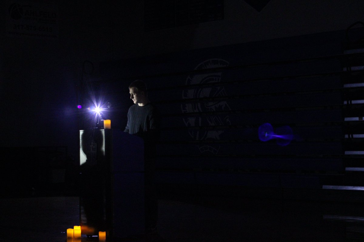 BCHSstudentnews's tweet photo. On Good Friday, Bishop Chatard honors the Stations of the Cross with Peer Ministry’s personal reflections and hymns from the choir. @BCHS_CM 
📸: Miles Talib https://t.co/b4qdCh1Jk2