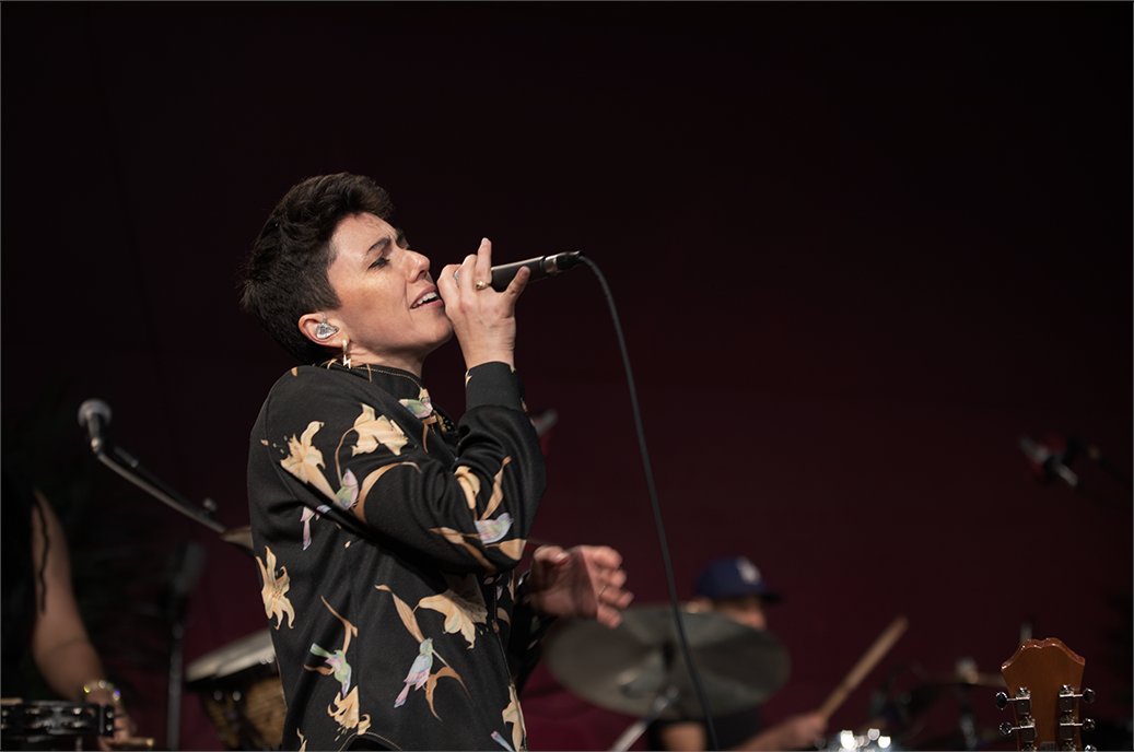Latin Grammy nominee @GinaChavez gave a powerful speech and performance at Moody College DEI Symposium last month. The third annual symposium explored global women's rights and the media. Check out @ginachavez's keynote speech and performance. 

bit.ly/deisymposium23