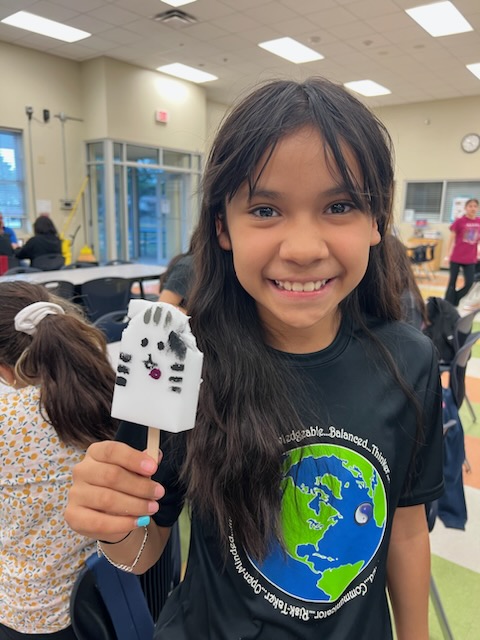Extended Day, SAISD (@saisdextlearn) on Twitter photo This week at @fenwick_ib TXACE <a href="/SAISDEXTLearn/">Extended Day, SAISD</a>, students continued growing their gardening skills, competed in a friendly Peeps STEM challenge, and created Squishie Popsicle art. #SAISDfamilia This week at @fenwick_ib TXACE <a href="/SAISDEXTLearn/">Extended Day, SAISD</a>, students continued growing their gardening skills, competed in a friendly Peeps STEM challenge, and created Squishie Popsicle art. #SAISDfamilia