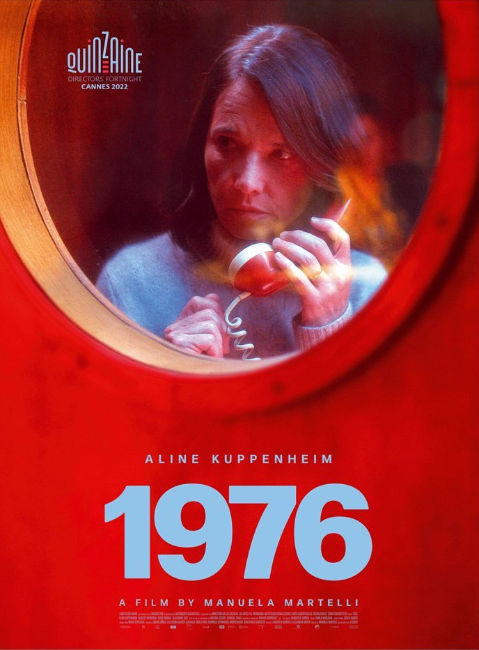 lamaquinamedio's tweet photo. Datazo: ¡La premiada película chilena "1976", dirigida por Manuela Martelli y protagonizada por Aline Küppenheim, se encuentra disponible en Netflix! 😍🎬 https://t.co/WehUCK6NXA