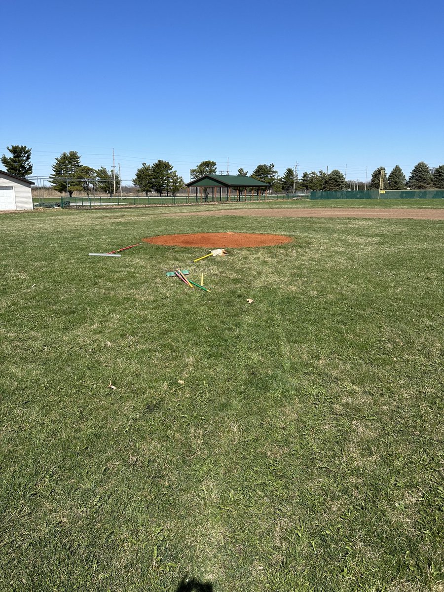 jones2131's tweet photo. Giving Gil Hogdes Field a rebirth.  Home field for North Central Cyclones 14u from Rensselaer.  Thank you SJC for opportunity. Please share. ⁦@JasonTaulman⁩ ⁦@GandolphB⁩ ⁦@Direct2Baseball⁩ ⁦@rickodette⁩ ⁦@rickyodette34⁩ ⁦@JohnMiller8914⁩ https://t.co/GvhWPrV7QQ