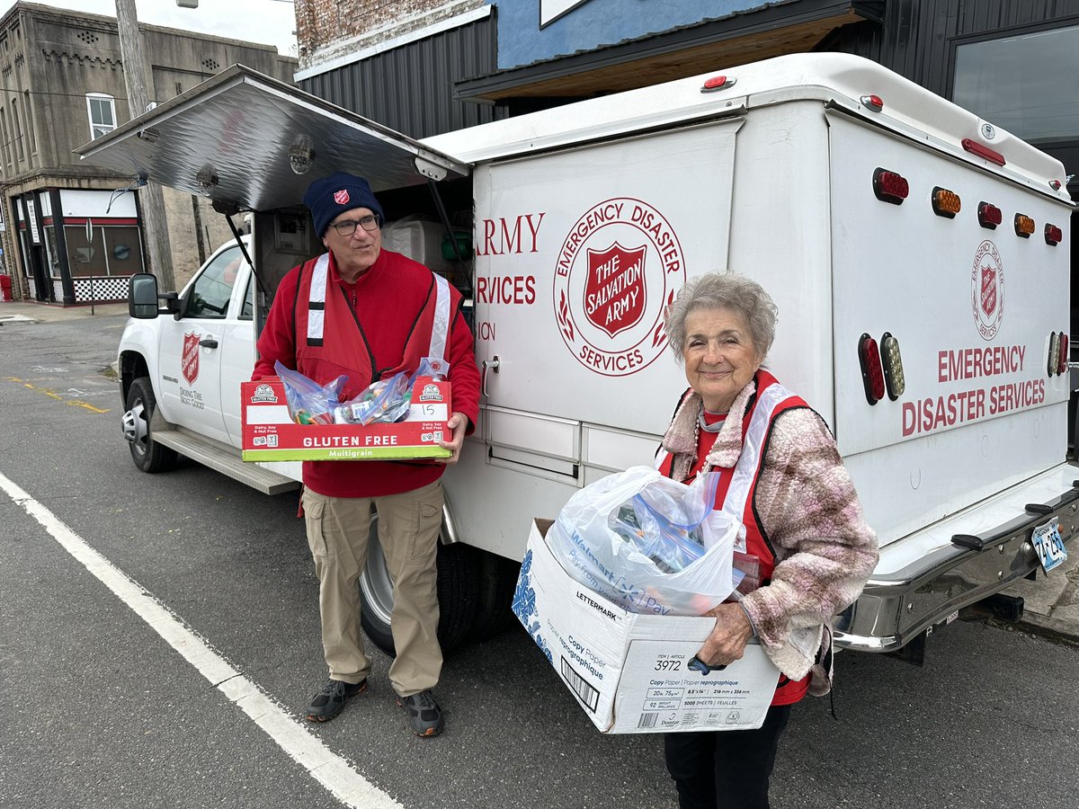 SalArmyCAAC's tweet photo. We have two fixed feeding units at City Center in Little Rock and 1300 Pike Ave in North Little Rock if you need meals, hydration or snacks. #doingthemostgood #lovebeyondstorms https://t.co/DXqyyZvo4s