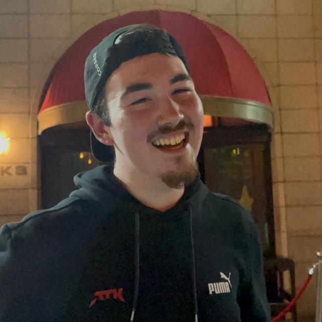 Yolfig944's tweet photo. IS THIS NOT A TOP G!!?

SO to my new social media manager @ColorfulCrayon5 

📸creds @AtkFlea https://t.co/ERlNfqs178