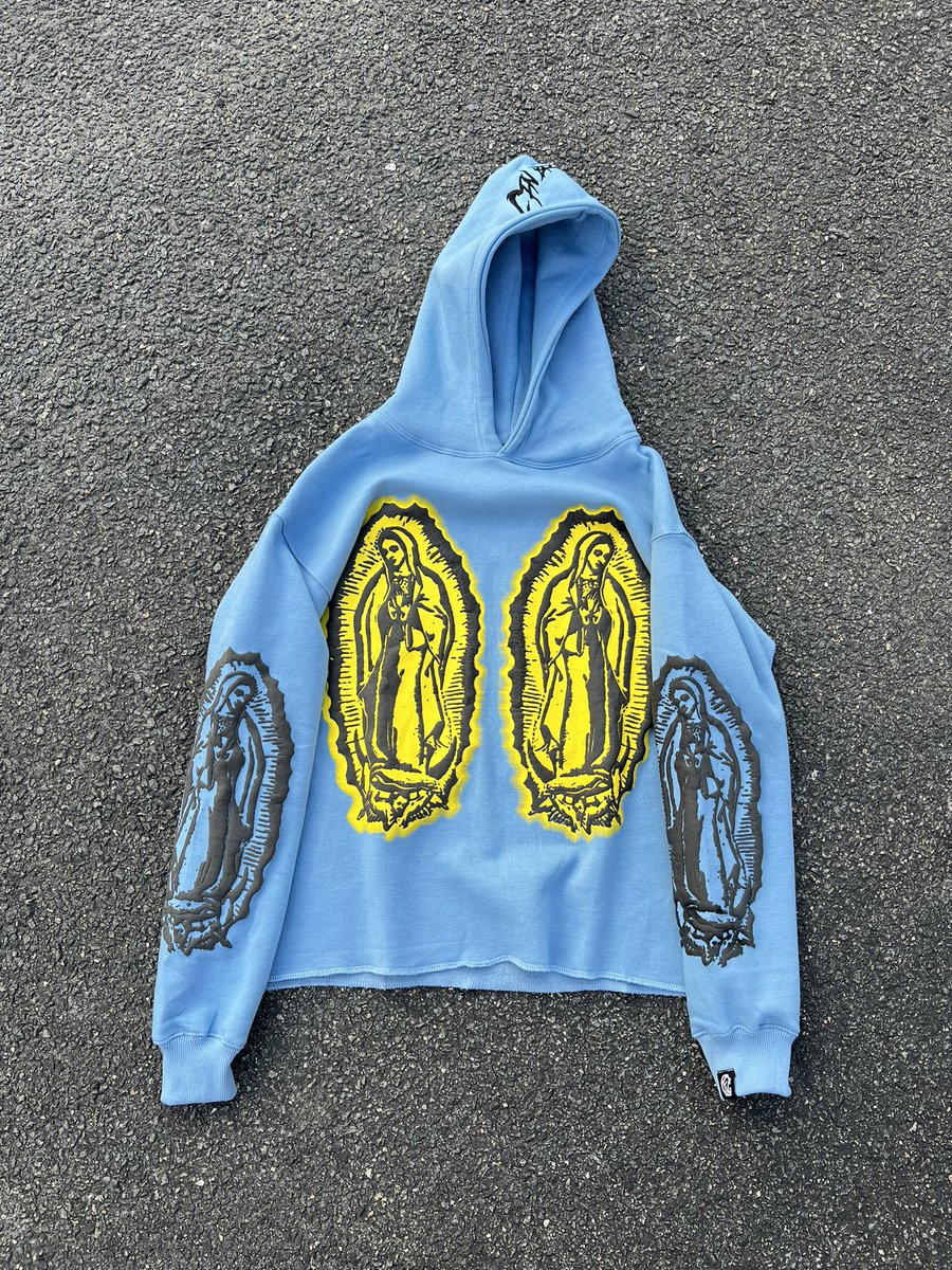 CfnBrand's tweet photo. NEXT WEEK ! https://t.co/jxykQhDkTR https://t.co/KZysDhNlCm