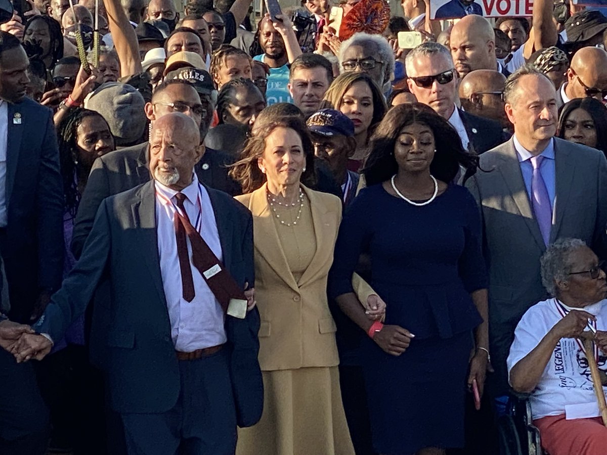 BREAKING NEWS: <a href="/VP/">Vice President JD Vance</a> <a href="/KamalaHarris/">Kamala Harris</a> will travel today to Nashville to meet with the #TennesseeThree. Details to follow. We will cover live on #RolandMartinUnfiltered at 6 pm EST on the <a href="/BlkStarNetwork/">BlackStarNetwork</a>. Download the app; watch on Amazon News or Youtube.com/RolandSMartin