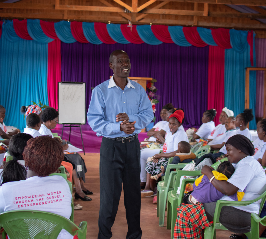RoseWomensFund's tweet photo. It's launch season! We're celebrating the Safaricom partnership and our first ever Discipleship Seminar. Check it out in our latest newsletter! - https://t.co/cVelvrAgXY https://t.co/kGgyNgq2ev