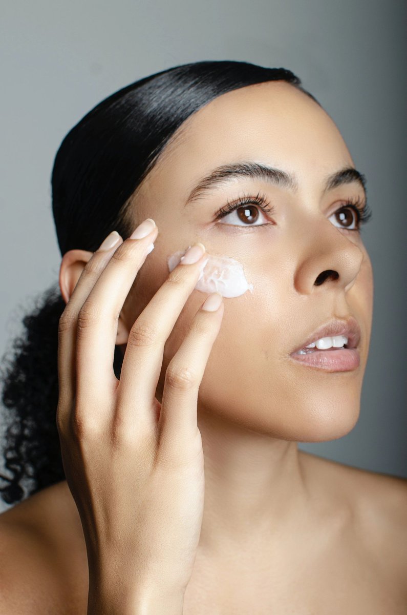 JeansCream's tweet photo. Your skin deserves the best, and that’s exactly what we’re here to provide! 🤩 #SkinTherapy https://t.co/8rL2qmN5JQ