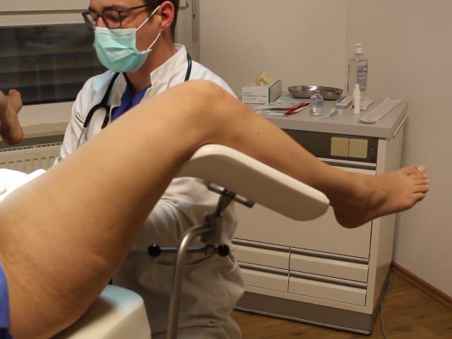 Whitepleasure_2's tweet photo. Gyn examination
#weisseerotik #klinikfetish #doc #arzt #kliniksex #clinicalfetish #clinical #fetish #gyno #gynchair #whitepleasure #examination https://t.co/A7UOJoaUwS